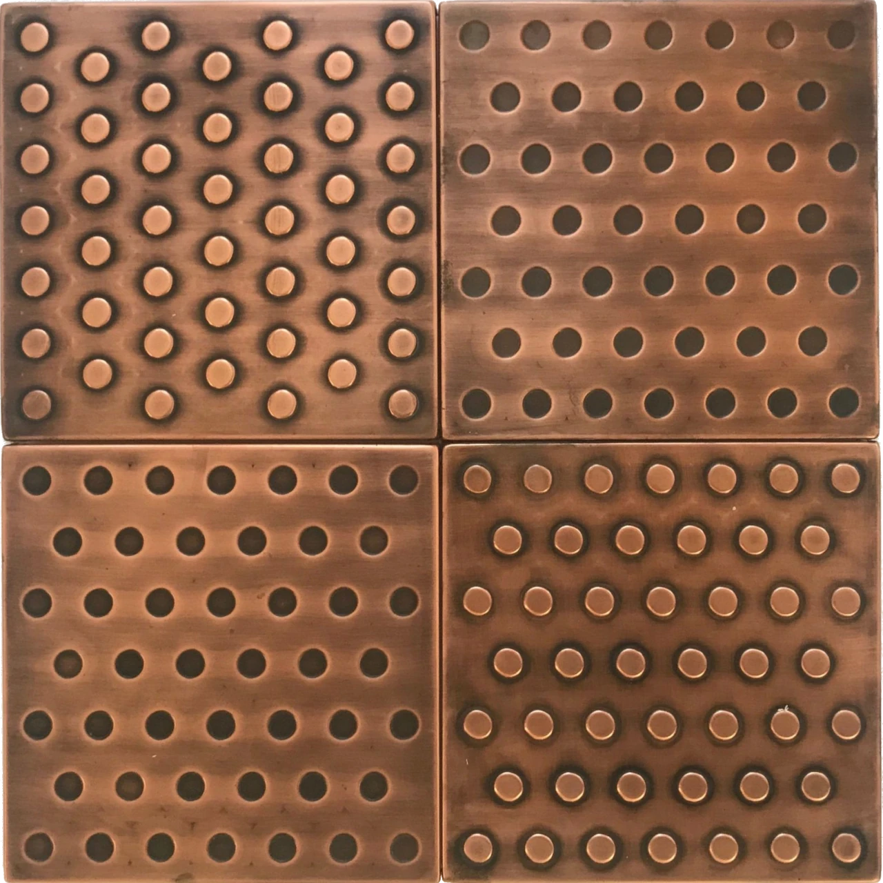 Polka dots tiles