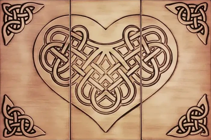 Beautiful-celtic-heart-on-3-copper-tiles-copper-version