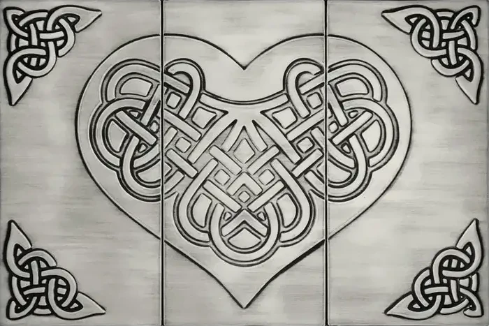 Beautiful-celtic-heart-on-3-copper-tiles-silver-version