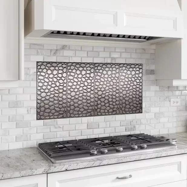 Pebbles backsplash